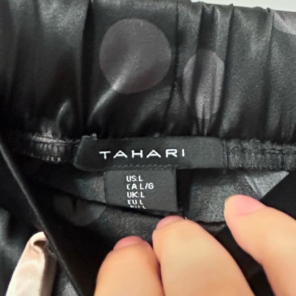 Tahari Black and dark grey polka dot silky pj pants - Picture 3 of 3